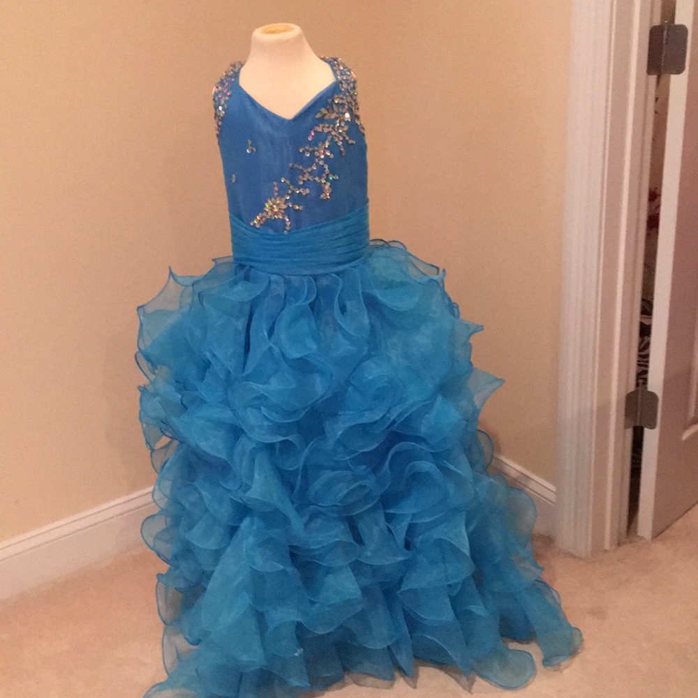 Pageant dress